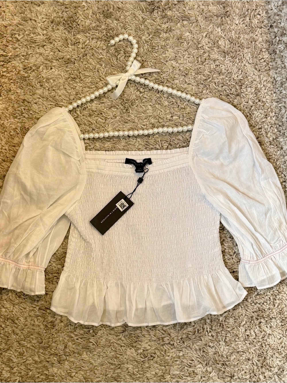 Tommy Hilfiger White Smocked Puff-Sleeve Blouse